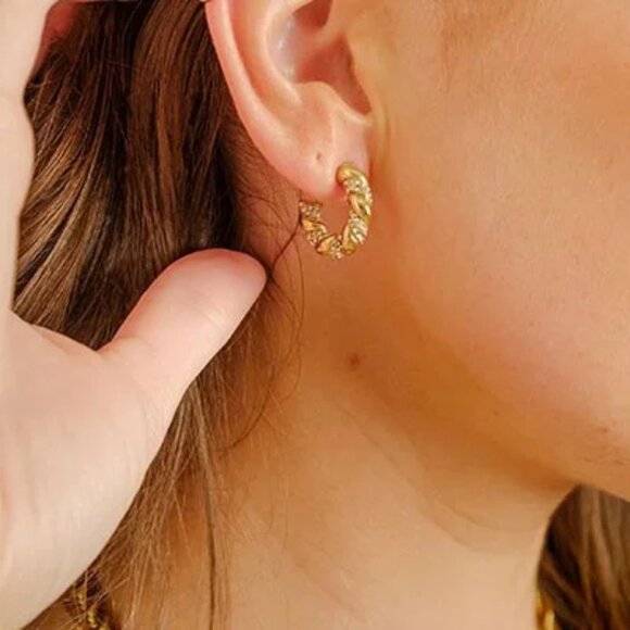 Waterproof Gold Earrings Tarnish Free 18k Gold PVD Plated Meivim Kavi Earrings - Picture 3 of 6